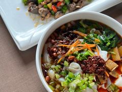 -湖泉水云间餐厅·弥勒地道菜(B座店)