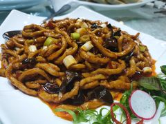 -品味居·首店·大连鲜活海鲜大连菜(东港店)
