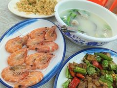 -红月湾海鲜饭店•沙滩海景(双月湾店)