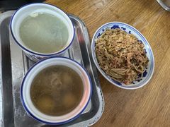 皮蛋肉饼汤-小罗子汤店(大士院总店)