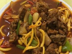 -穆豪麦蒸碗羊羔肉