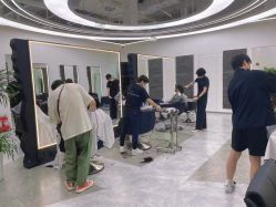 -ON STAR SALON