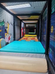 -孩子王童乐园(西安万象城店)