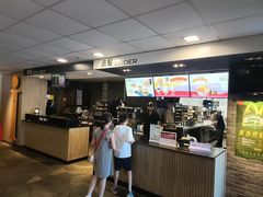 -麦当劳(国家体育场南路店)