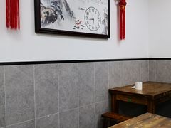 用餐区-何记酿皮店(西流湾店)