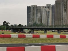 -汉江湾卡丁车世界