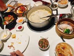 -煲王粤菜餐厅(中侨中心店)