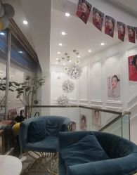 -U+nail优加专业美甲美睫