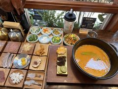 -银米·云南传统过桥米线(双廊黑金冠店)