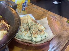 -都江堰石锅鱼