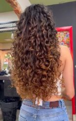 -KIMI HAIR SALON·烫染设计店