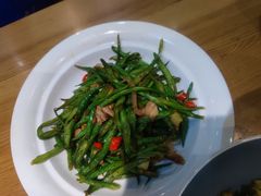 砂锅刀豆丝-胡子大厨·超级小炒肉(晶耀前滩店)
