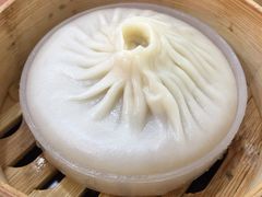 蟹黄汤包-东关街美食广场