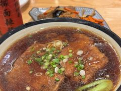 -玖鲜小笼(中山广场店)