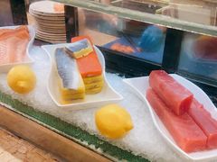 -大中华希尔顿酒店-念自助餐·嗨啤·小龙虾