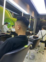 -不迫先生专业男士剪发