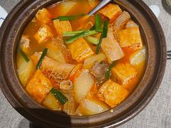 -虹潮荟·餐桌上的美食地理(太阳宫店)