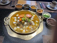 -顶顶汤火牛排火锅·经典铜锅涮肉