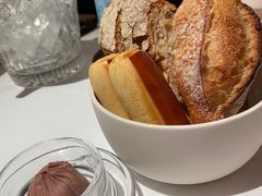 餐前面包-Le Comptoir de Pierre Gagnaire