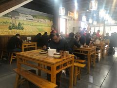 大堂-饭饱香土碗菜(新科店)