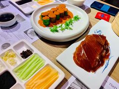 小大董凉皮-小大董·烤鸭(凤凰汇店)