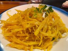 咸蛋黄土豆丝-南极·小龙虾·湘式拌饭(南街店)