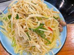 -小媳妇铁锅炖鱼(世博园店)