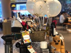 -星巴克臻选(上海合生汇1F店)