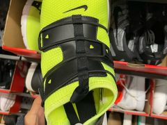 -上品折扣(回龙观店)