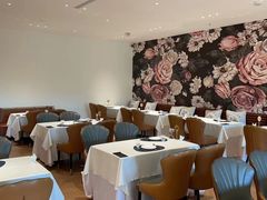 -圣彼得堡观江俄餐厅(中央大街黑金冠店)