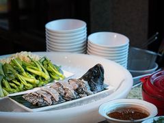 -亚龙湾喜来登·美景台大堂吧