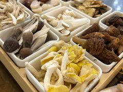 -菌乡缘·野生菌蒸汽鱼火锅(江边夜市店)