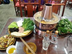 -君华饭店·腊排铜火锅