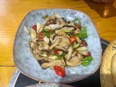-民食香·腊排骨野生菌美食(木府店)
