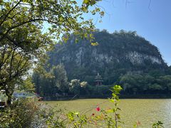 -星湖旅游景区七星岩