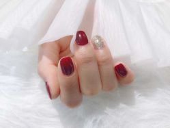 -纤纤玉手美甲美睫美容