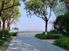 -上海滴水湖皇冠假日酒店