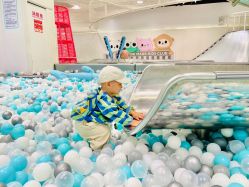 -MINI MARS KIDS CLUB亲子家庭中心(长宁天山店)