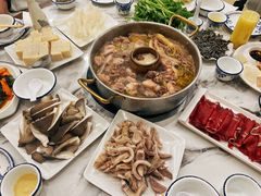 -朴小妹人参鸡汤火锅(长白山万达店)