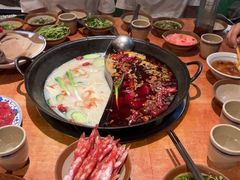 -周小明火锅(黑金冠社区店)