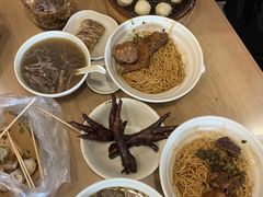 -佬钱湾仔(衣裳街店)