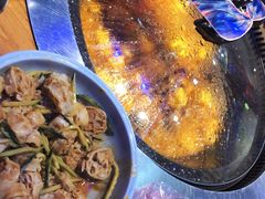 -山河屯铁锅炖·非遗东北菜(南山店)