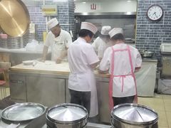 -地方名吃海鲜大馅蒸饺(北戴河店)