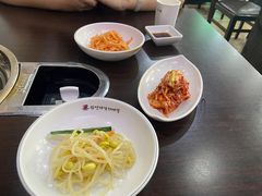 -三清洞摩西韩式年糕火锅(威高广场店)