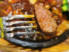 -香港新发烧腊茶餐厅(水围店)