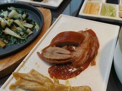 -小大董·烤鸭(观景餐厅·南京西路店)