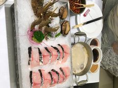 -红鼎豆捞·非遗鲍皇汤火锅(宝丰路店)