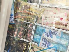 -全家便利店(杭州龙翔桥地铁站店)