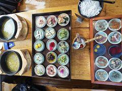 -桥香园过桥米线(国贸店)