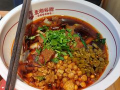 -呷佬·长沙手工米粉(金沙江路店)